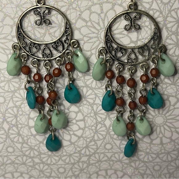 New Sterling Silver Blue Green Red Beaded Boho Handmade Floral Chandler Earrings - Picture 9 of 9